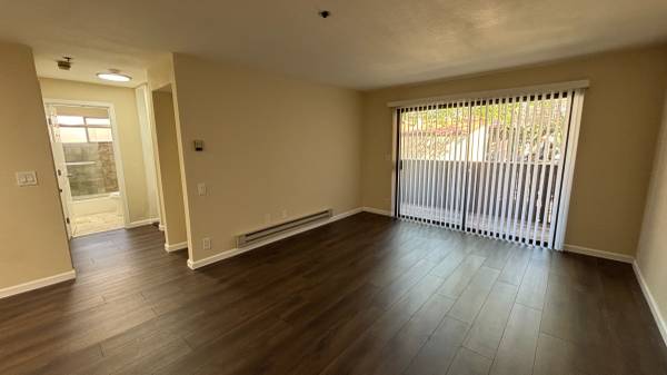 Condos on Hesperian Blvd · San Leandro photo 2