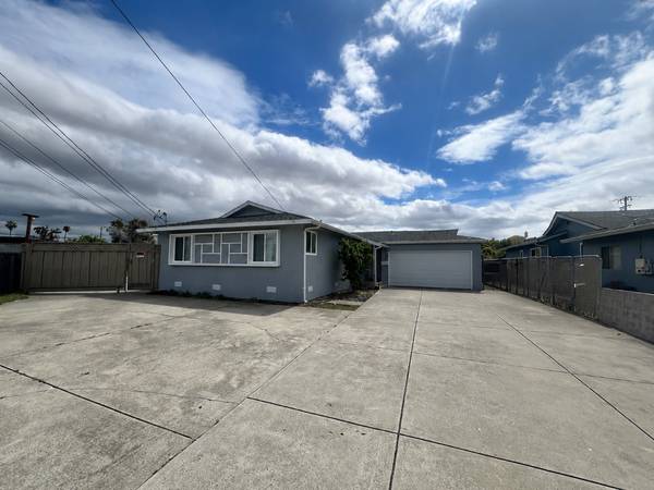 8096 Juniper Ave Newark, CA 94560 photo 2