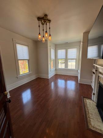 2BR/1BA Apartment · Petaluma photo 4