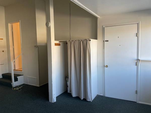0BR/1BA Duplex · Mill Valley photo 5