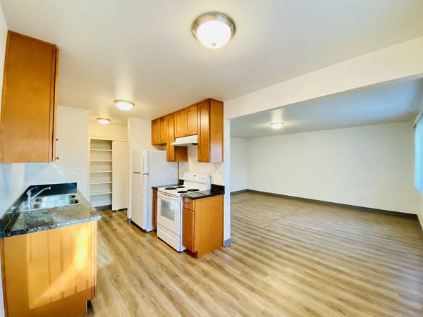 2BR/1BA Apartment on Ross Cir · San Jose photo 2