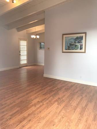 2BR/1BA Single Family House on Norfolk Dr · Daly City photo 4