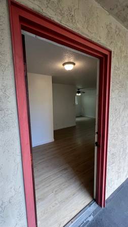 1BR/1BA Apartment · Oakland photo 2