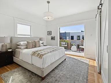 2BR/2BA Single Family House on Mallorca Way · San Francisco photo 3