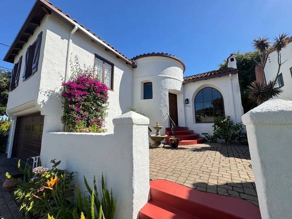2856 Lincoln Ave Alameda, CA 94501 photo 3