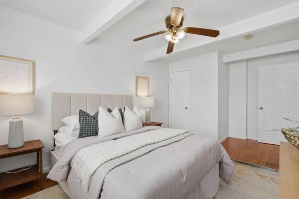 2BR/2BA Condo on Sylvan St · Daly City photo 5