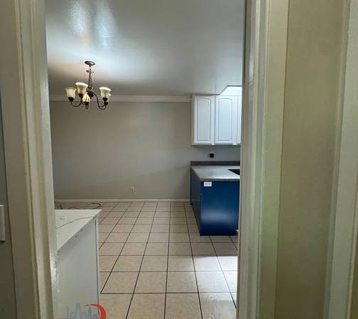 2BR/2BA Single Family House on Lakeview Ave · San Francisco photo 4