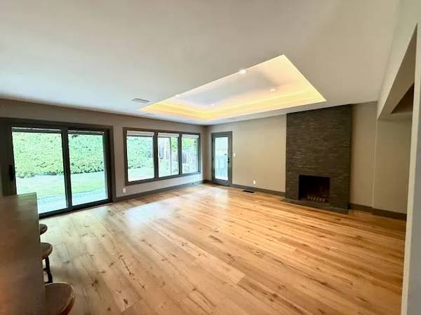2594 Roosevelt Ave Redwood City, CA 94061 photo 4