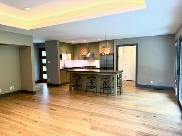 2594 Roosevelt Ave Redwood City, CA 94061 photo 5
