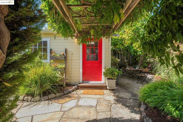 5373 James Ave Oakland, CA 94618 photo 3