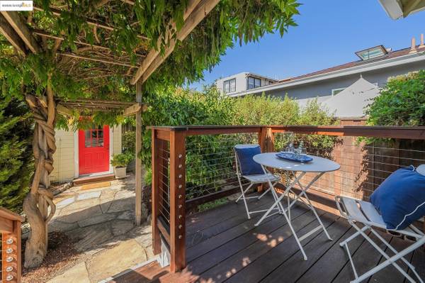 5373 James Ave Oakland, CA 94618 photo 5