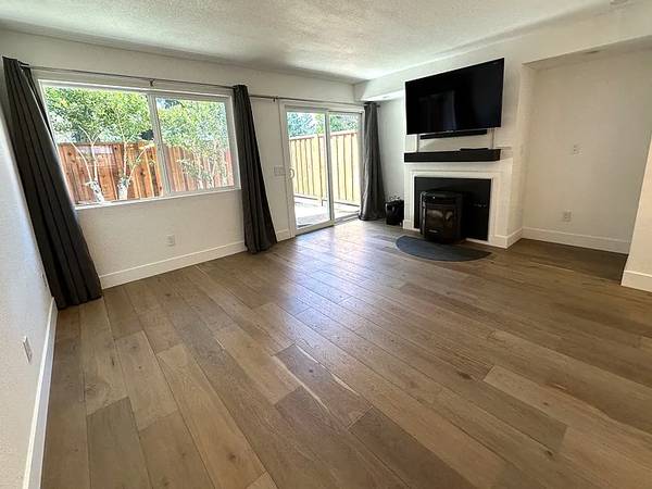 2BR/2BA Condo on Racquet Club Cir · Rohnert Park photo 5