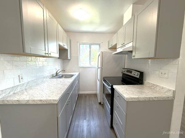 1BR/1BA Apartment · Redwood City photo 3