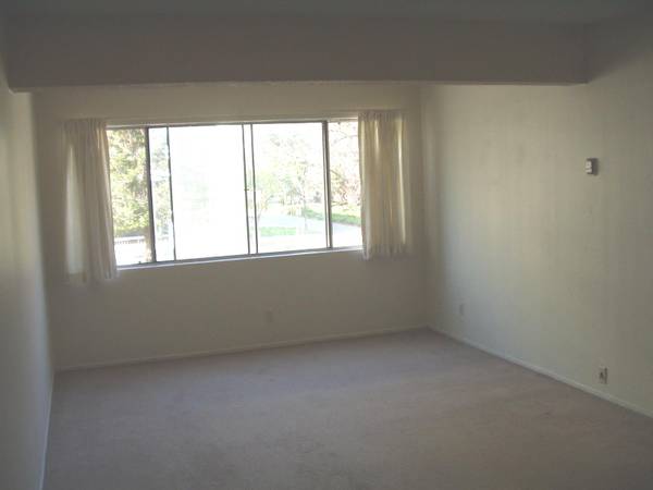 Apartments on S. 5th St · San Jose photo 2