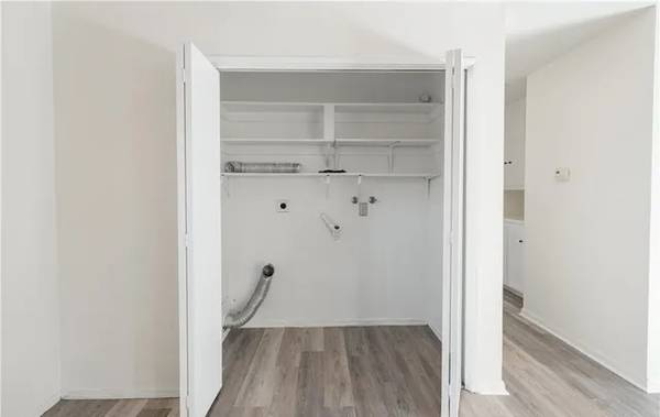 1BR/1BA Apartment · Pleasanton photo 4