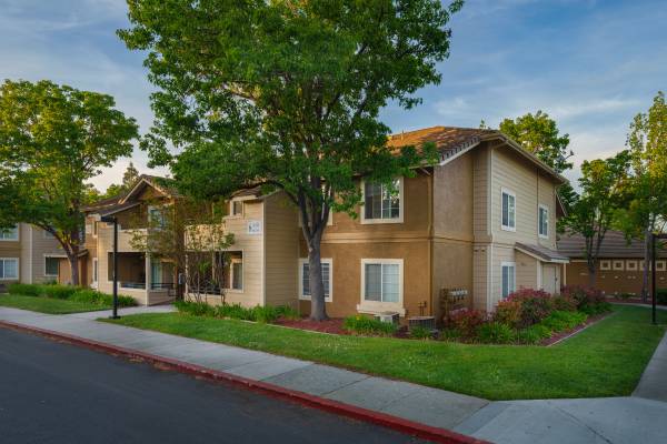 2BR/1BA Apartment · Morgan Hill photo 5