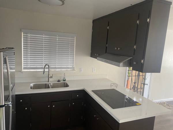 2BR/1BA Apartment · Richmond photo 3