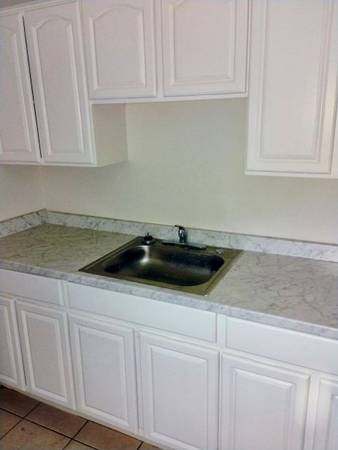 1BR/1BA Duplex · Vallejo photo 4