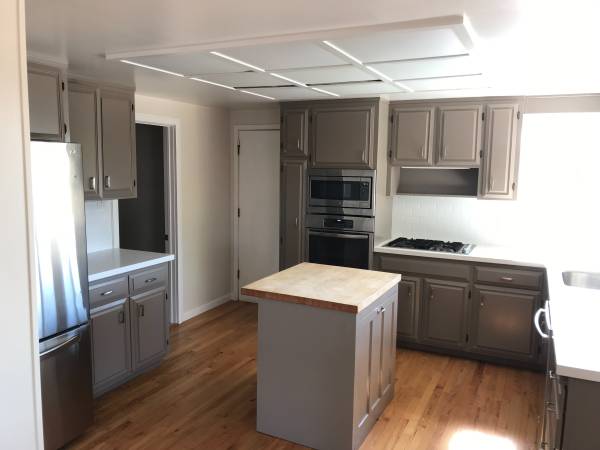 2BR/2BA Apartment · San Rafael photo 4
