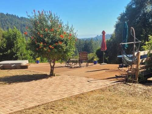 2BR/1BA Apartment · Soquel photo 2