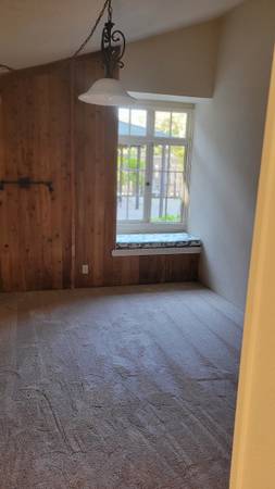 2BR/1BA Apartment · Soquel photo 5