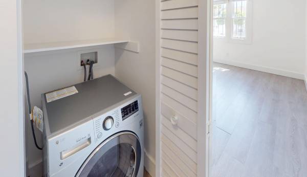 1BR/1BA Apartment on Webster St - 2 · San Francisco photo 5
