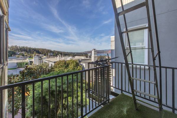 0BR/1BA Apartment on Divisadero Street · San Francisco photo 5