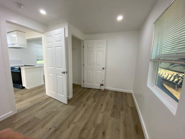 3BR/1BA Duplex · Emeryville photo 5
