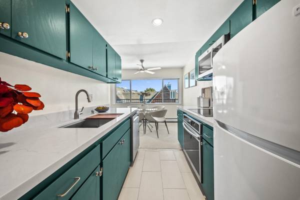 1BR/1BA Condo on Atlantic Ave · Santa Cruz photo 2