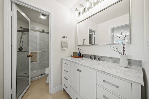 1BR/1BA Condo on Atlantic Ave · Santa Cruz photo 3