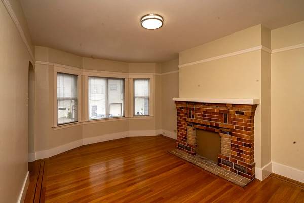 2BR/1BA Single Family House · San Francisco photo 3
