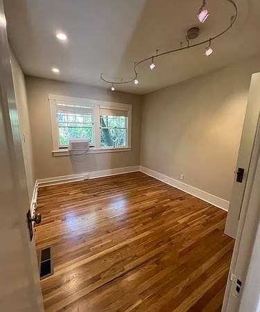 1BR/1BA Duplex on Homer Ave · Palo Alto photo 2