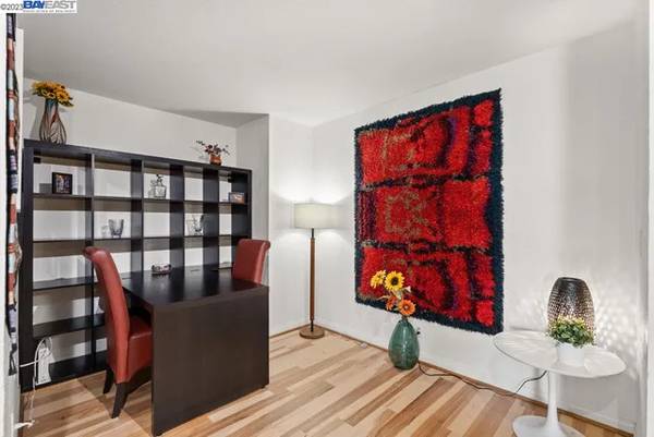 1BR/1BA Condo on Murrieta Blvd · Pleasanton photo 3