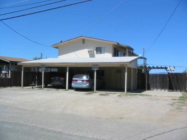 2BR/1BA Apartment on Hendricks Dr · Lucerne photo 2