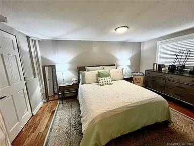 2BR/1BA Single Family House on Turk Blvd · San Francisco photo 2