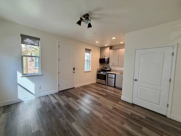 1BR/1BA Condo on Sorano Ct · San Jose photo 3