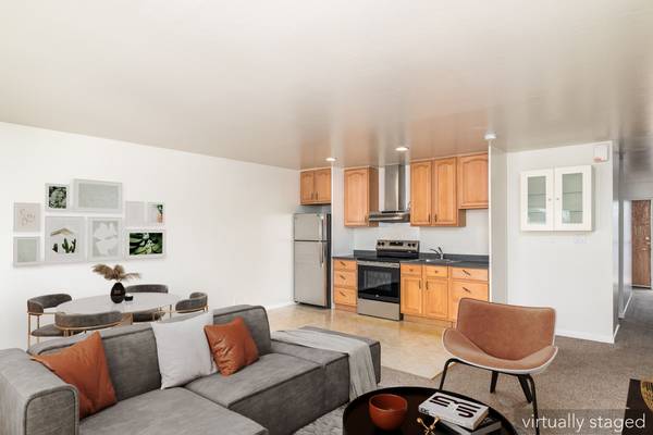 1BR/1BA Apartment on 6th Avenue · San Francisco photo 2