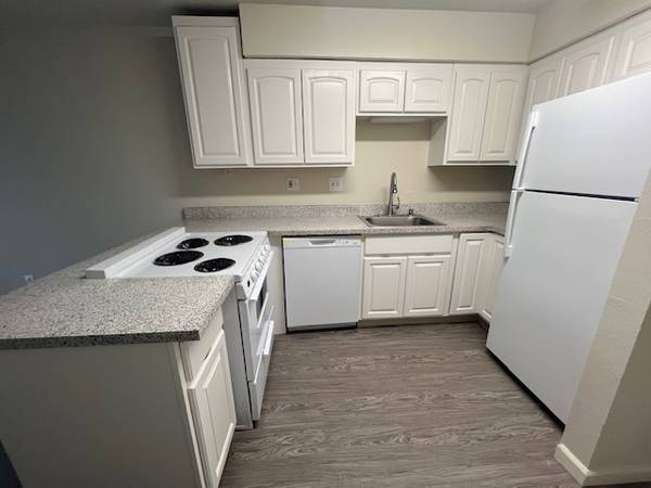 Townhouses on Willow Pass Road · Concord photo 3