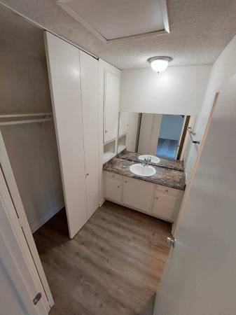 0BR/1BA Apartment · San Francisco photo 3