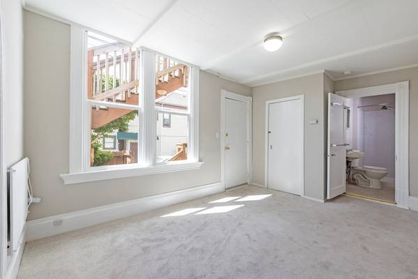 0BR/1BA Apartment on Minturn St · Alameda photo 3