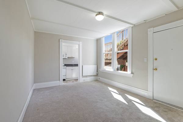 0BR/1BA Apartment on Minturn St · Alameda photo 5
