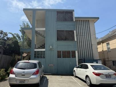 1BR/1BA Apartment · Oakland