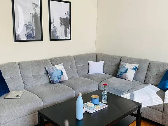 2BR/1BA Apartment · Berkeley photo 2