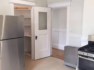 2BR/1BA Apartment · San Francisco photo 2