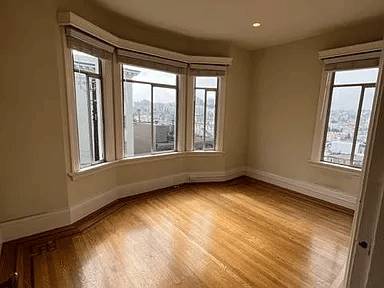 2BR/1BA Apartment · San Francisco photo 3