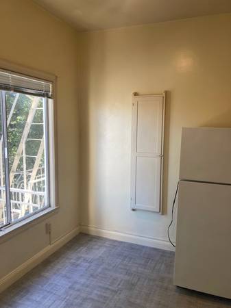 1BR/1BA Apartment on Lincoln Ave. · Alameda photo 3