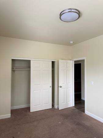 2BR/1BA Apartment on Prospect Avenue · Santa Rosa photo 2