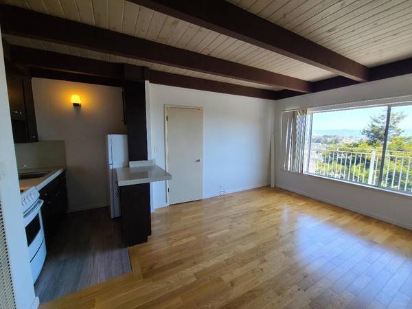 1BR/1BA Apartment on Elizabeth St Apt. 11 · San Francisco photo 2