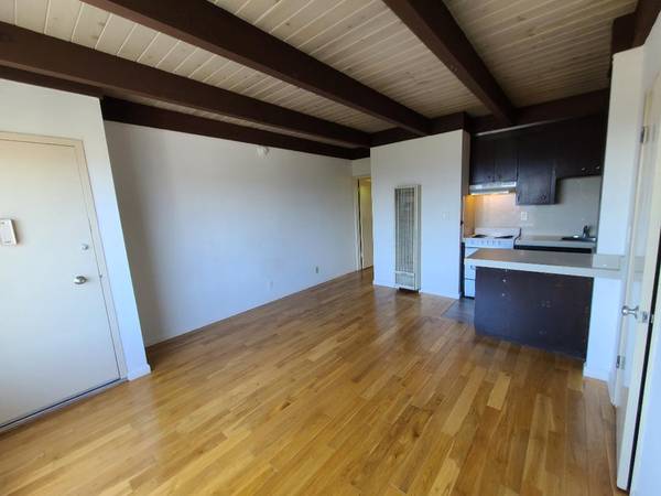 1BR/1BA Apartment on Elizabeth St Apt. 11 · San Francisco photo 3