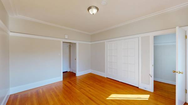 Apartments on O’Farrell Street · San Francisco photo 4